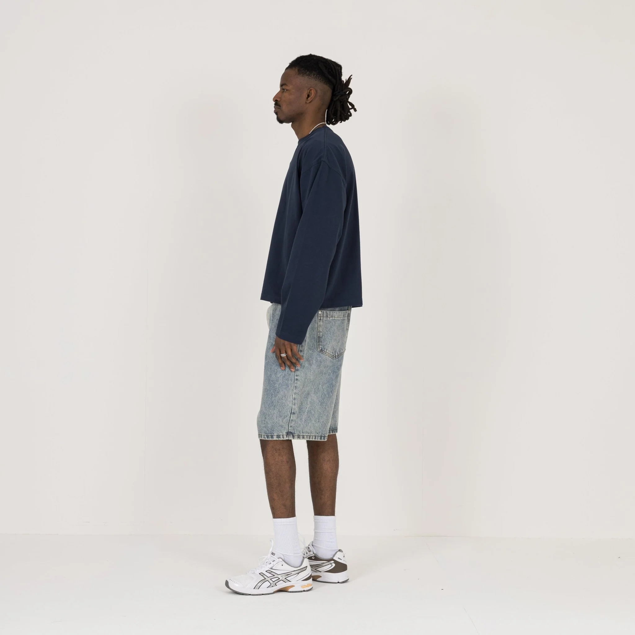 Cropped Long Sleeve T-Shirt - Navy - Image 6