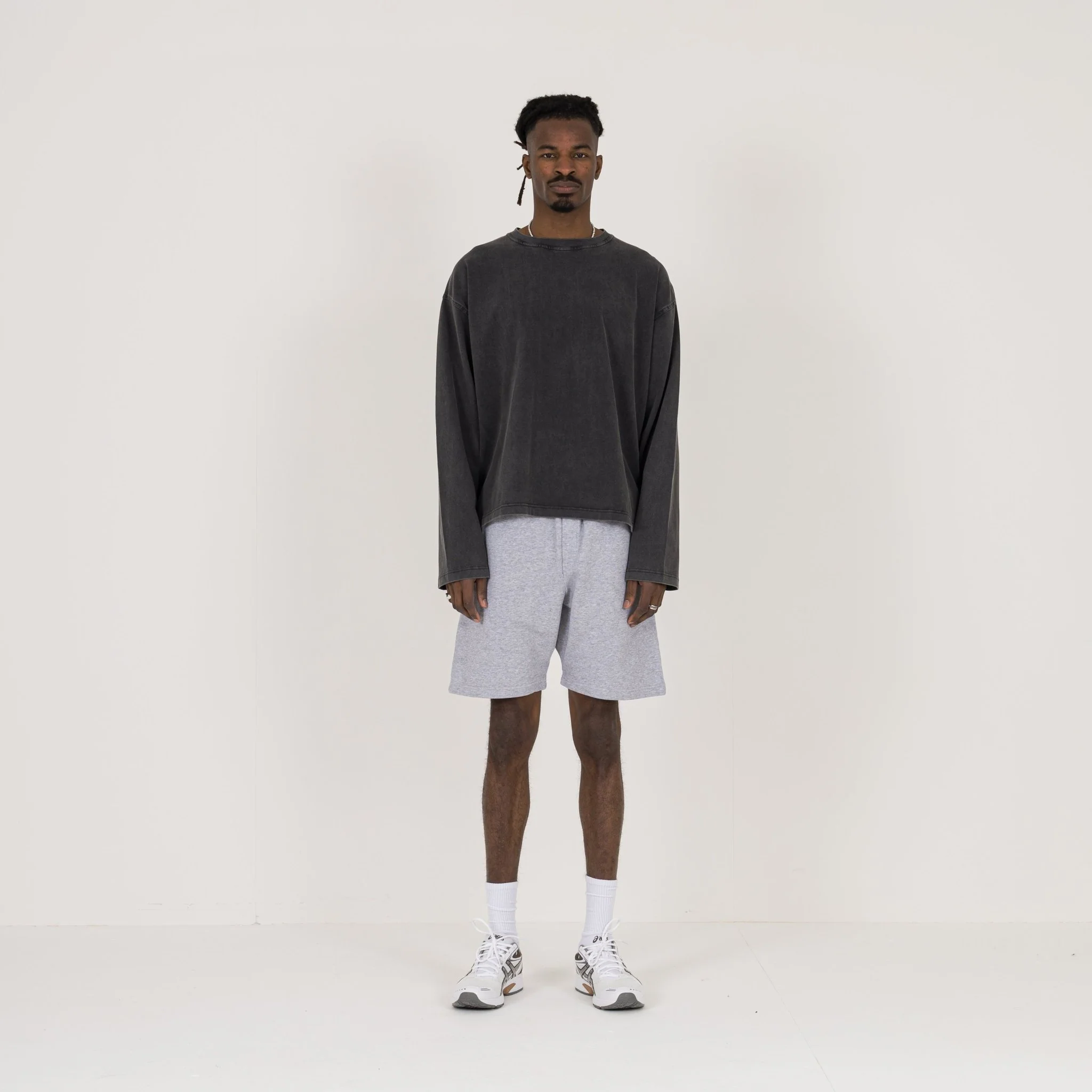 Cropped Long Sleeve T-Shirt - Vintage Black - Image 4