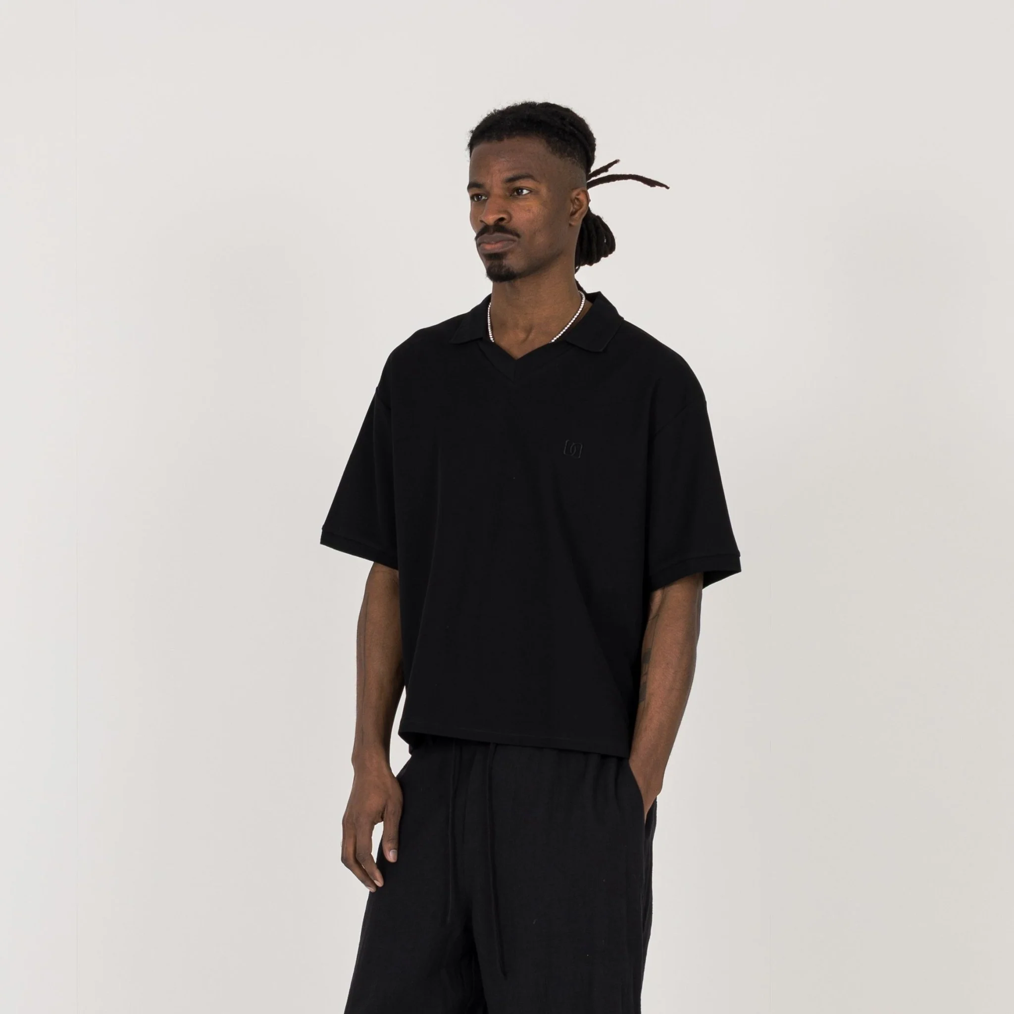 Cropped Polo - Black - Image 3