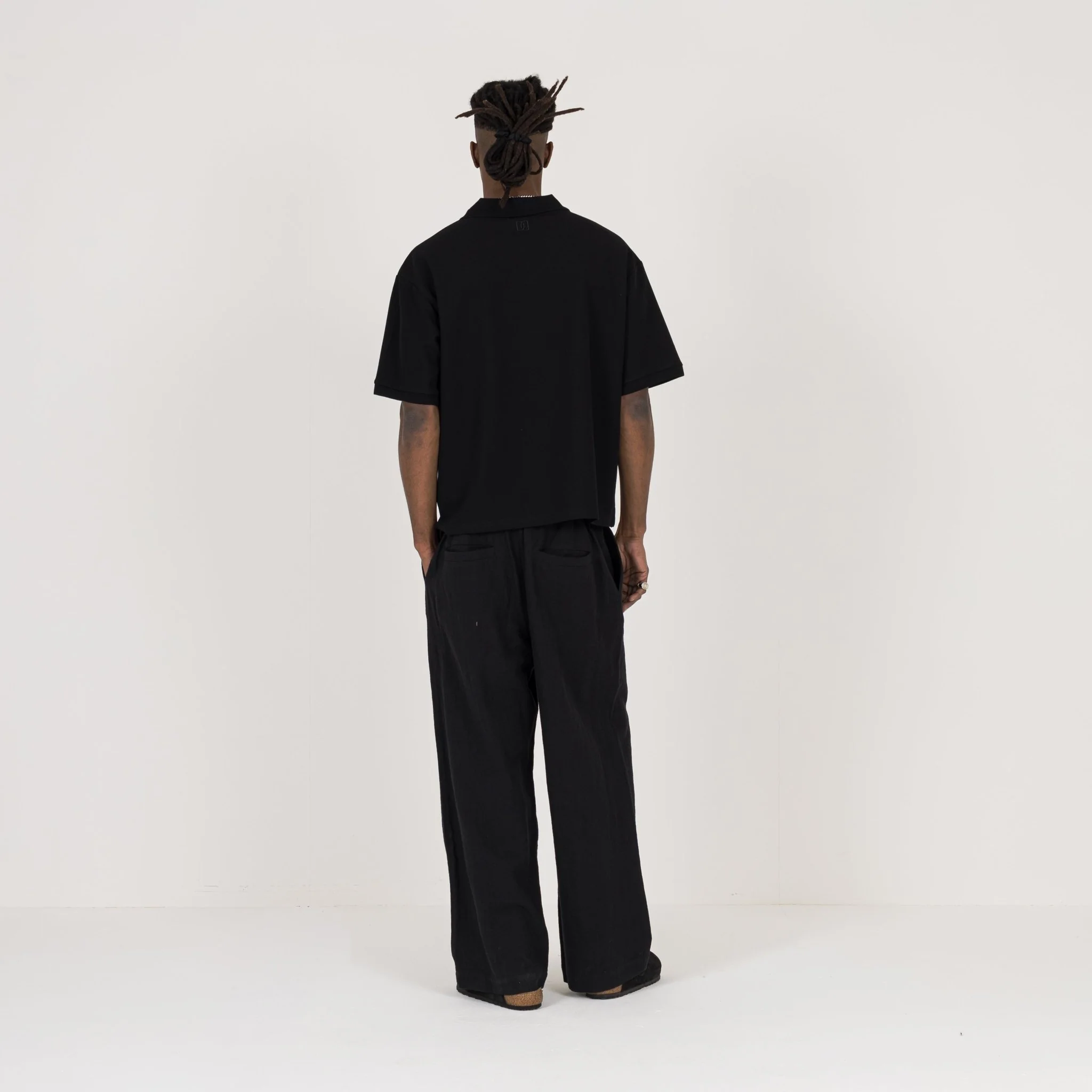 Cropped Polo - Black - Image 7
