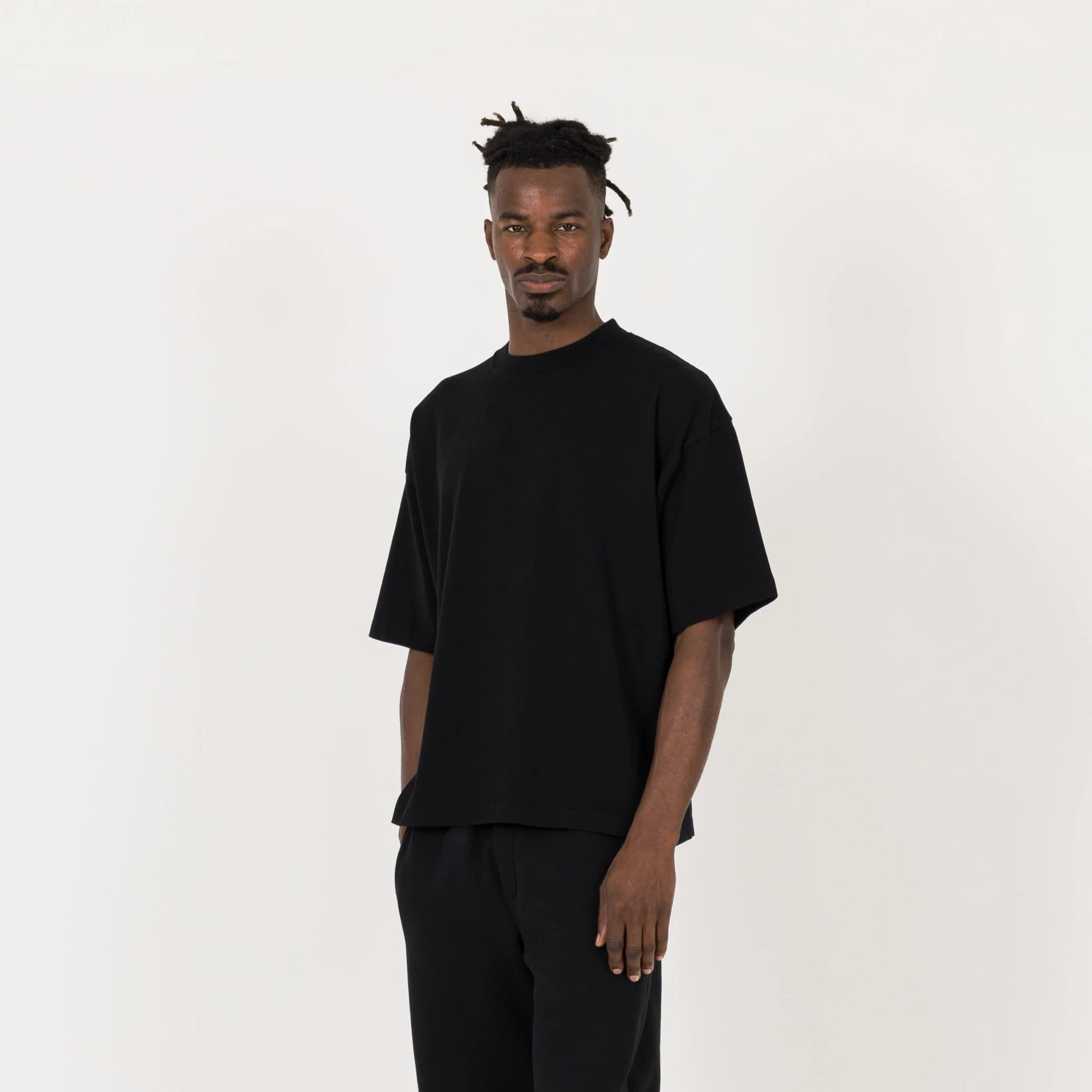 Cropped T-Shirt - Black - Image 3