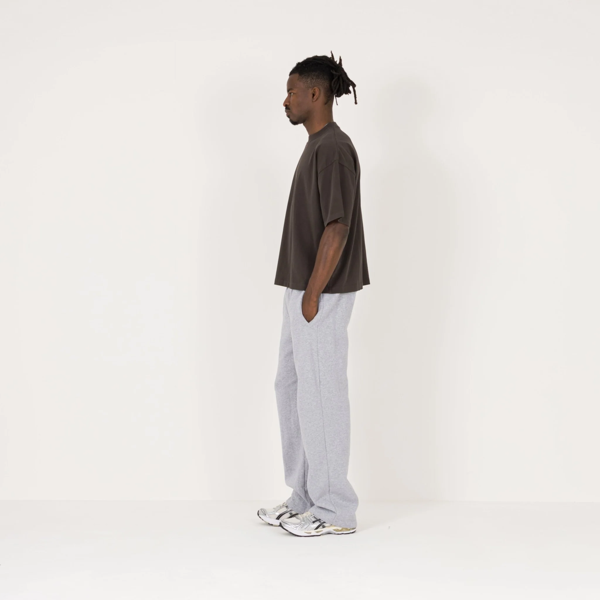 Cropped T-Shirt - Dark Mocha - Image 6