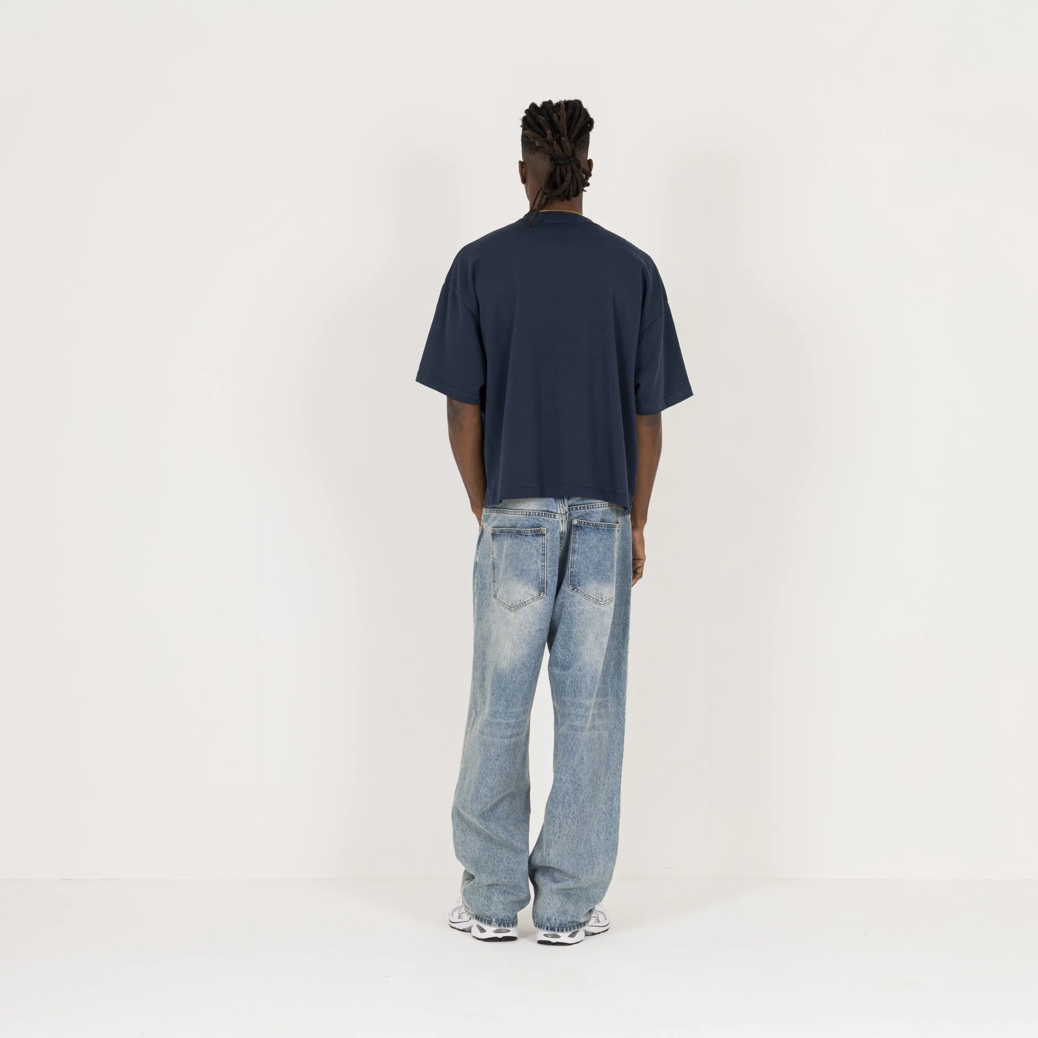 Cropped T-Shirt - Navy - Image 7