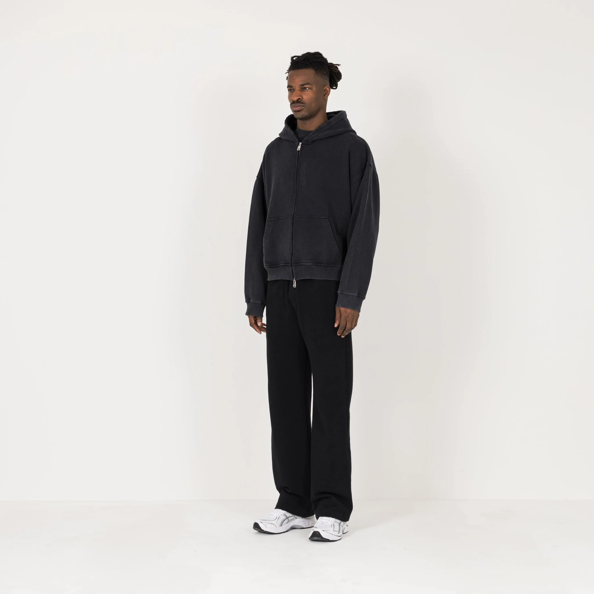 Cropped Zip Hoodie - Vintage Black - Image 5