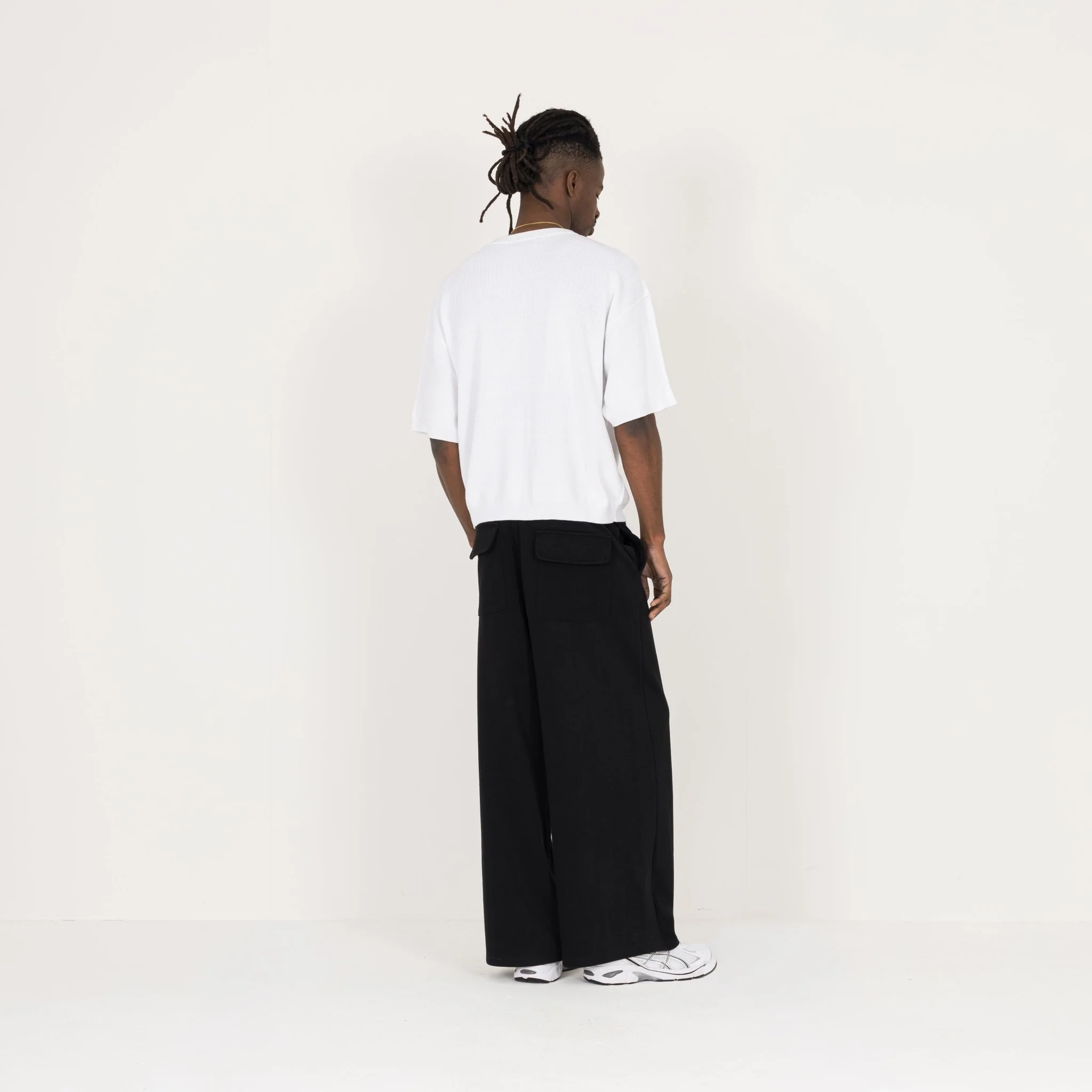 Knit T-Shirt - White - Image 7