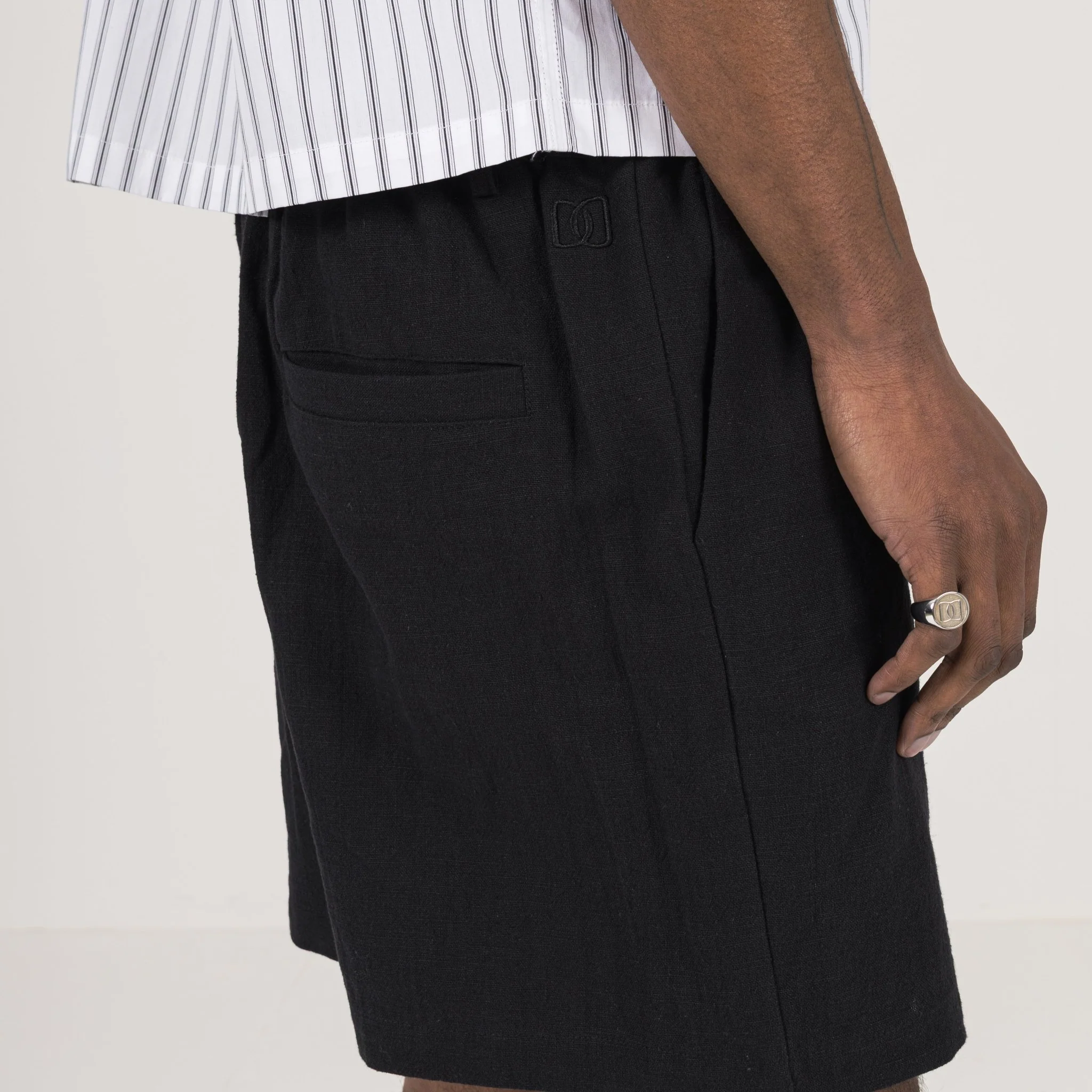 Linen Short - Black - Image 8