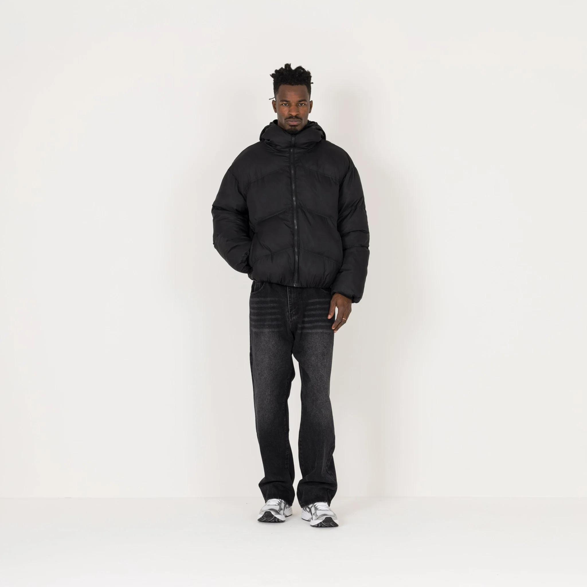 Puffer Jacket - Black - Image 4