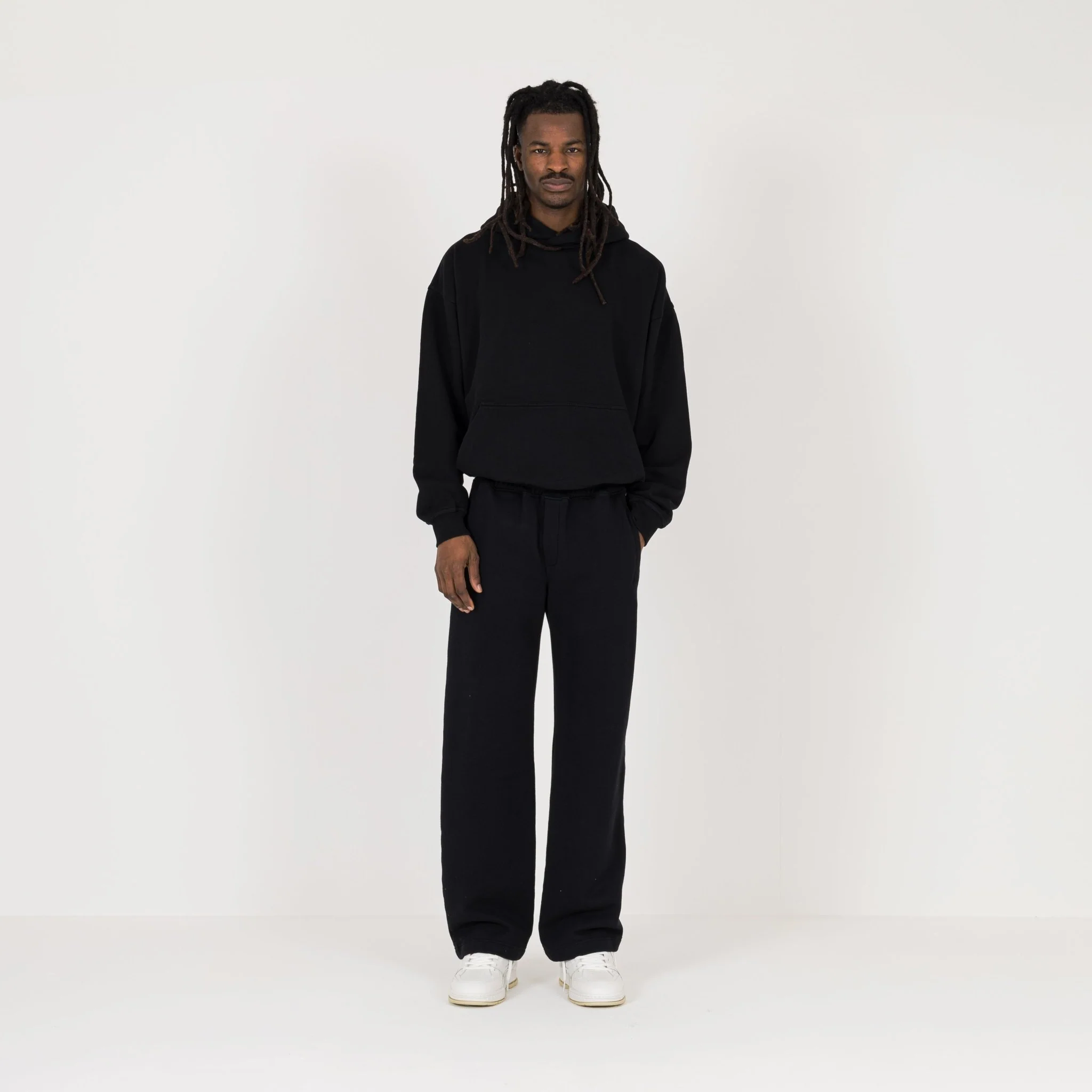 Relaxed Sweatpant - Black - Image 4
