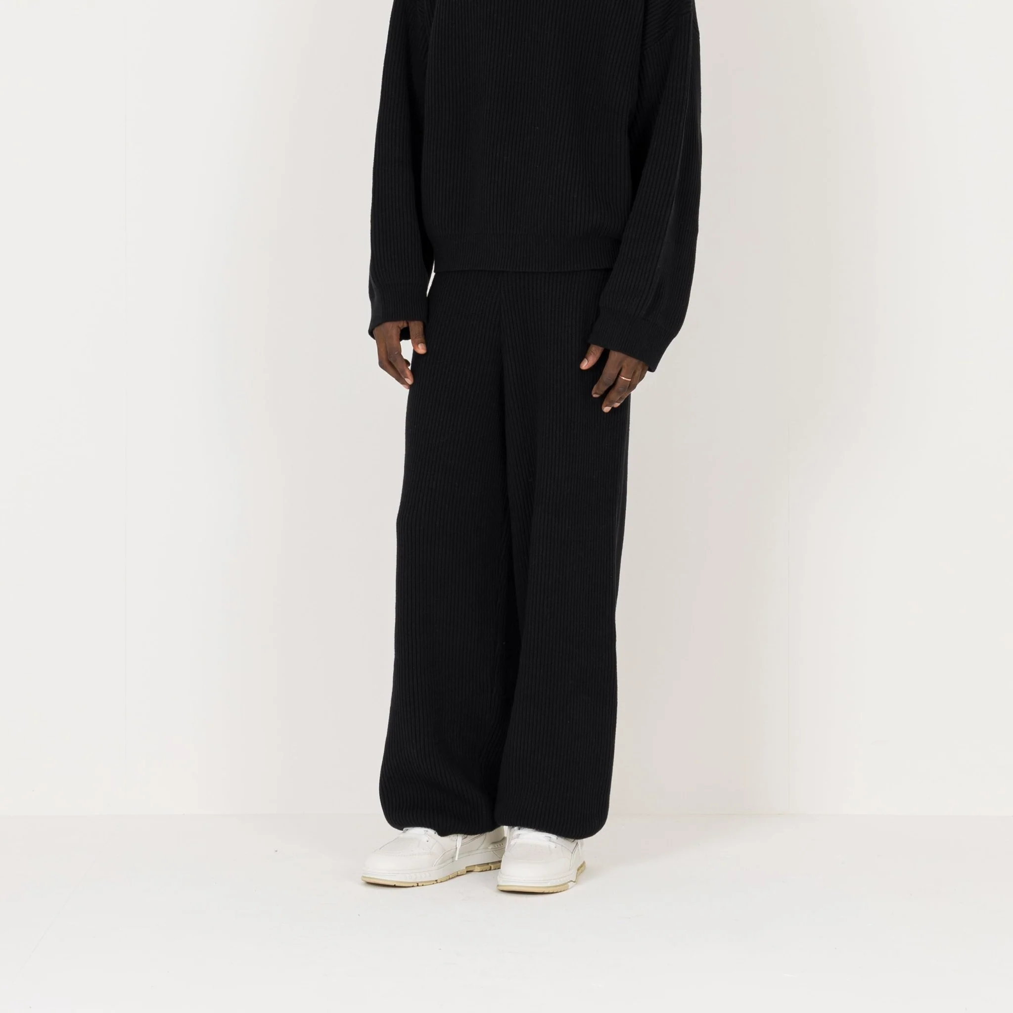 Ribbed Sweatpant - Black - Image 3