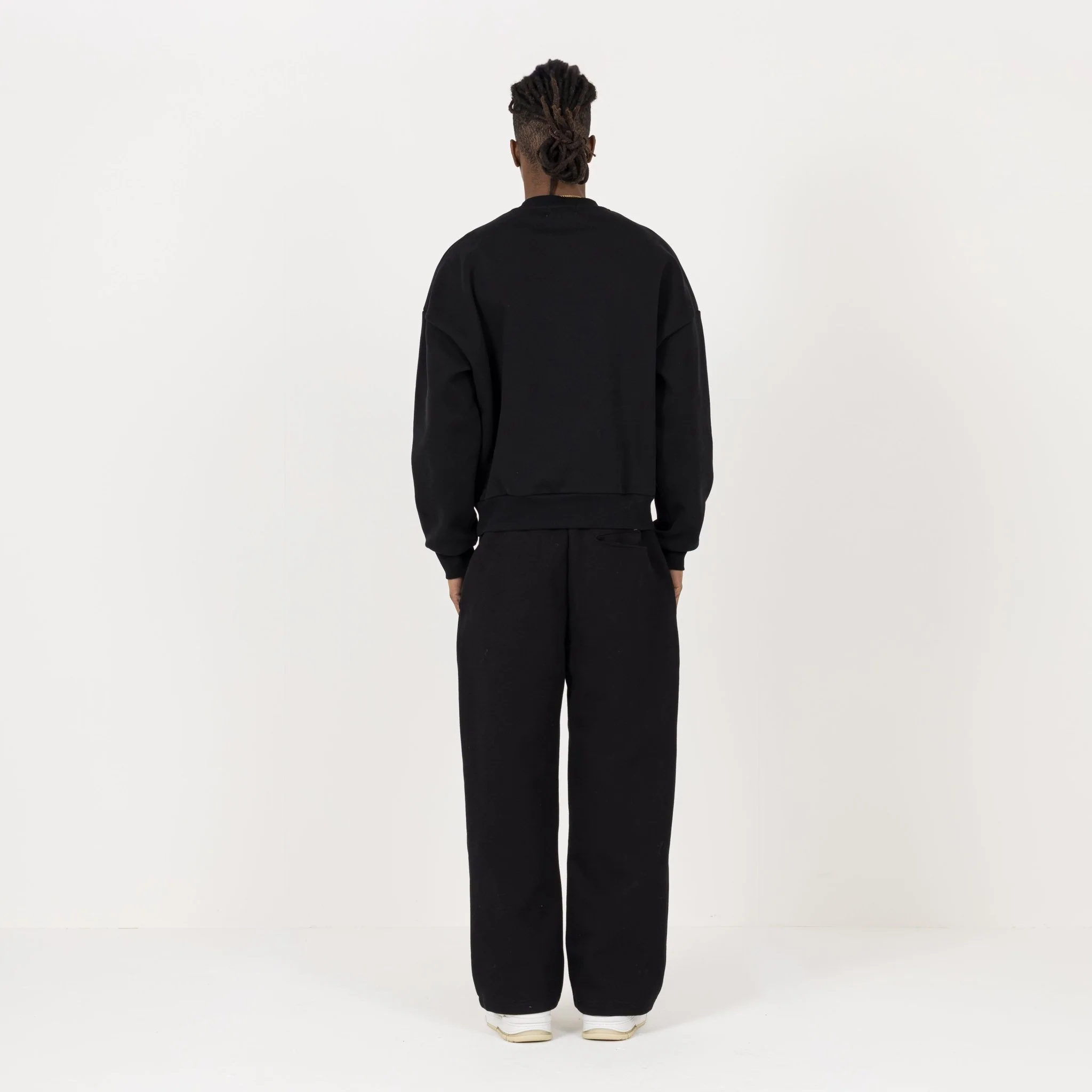 Sculpt Sweatshirt - Carbon Black - Image 7