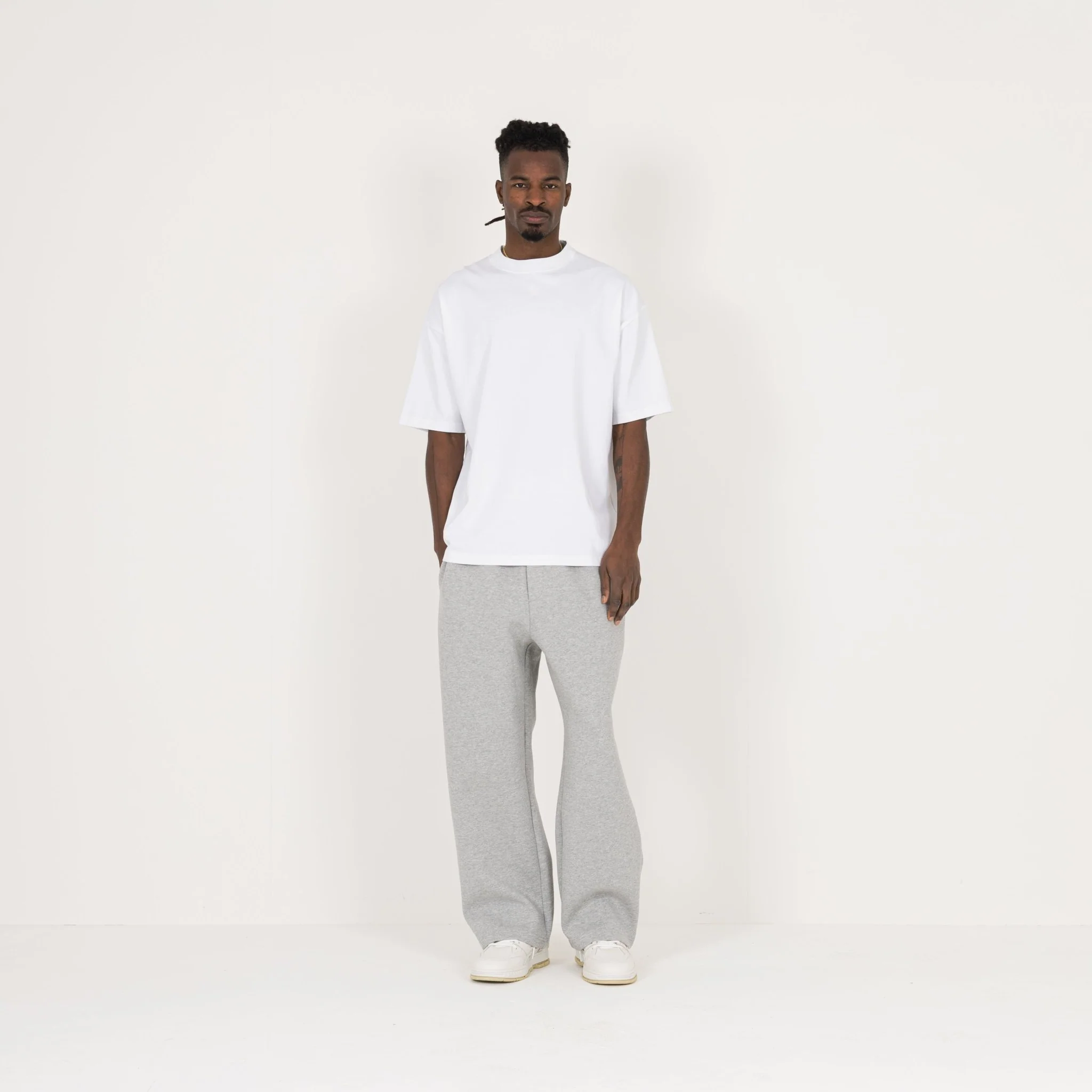 T-Shirt - White - Image 4
