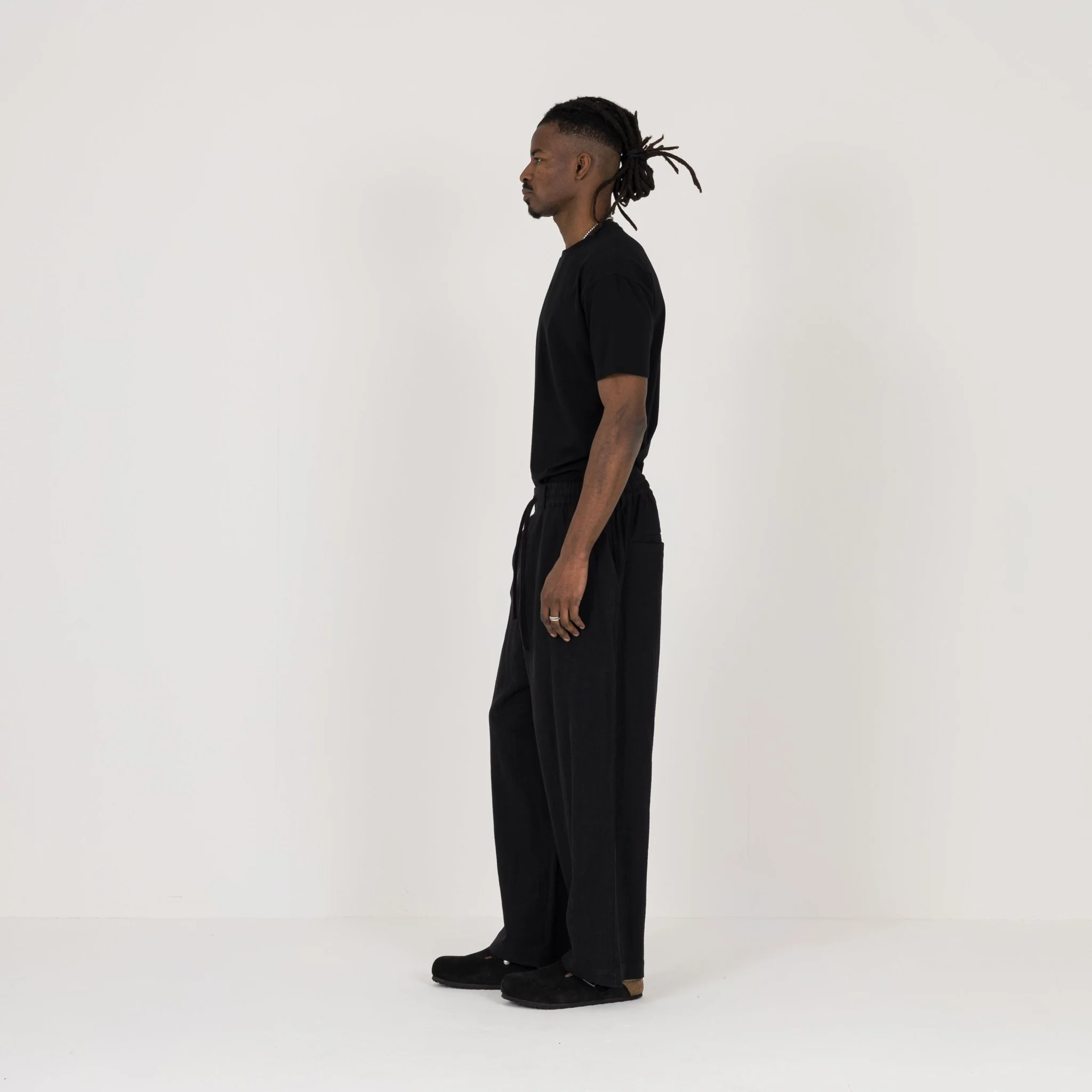Tailored T-Shirt - Black - Image 6